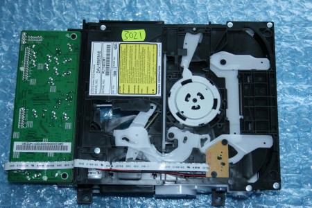 *NEW* TOSHIBA - MECH - 75020069, DAV-RR953WE, 32DV713B, DAVRR953WE