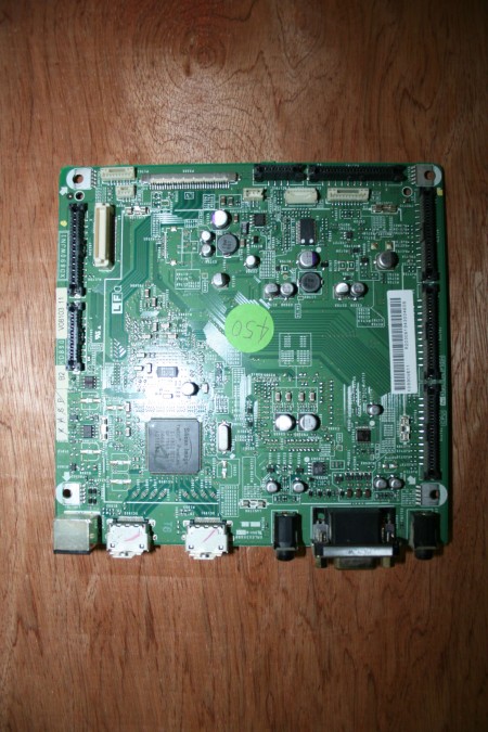 Sharp - Main PCB - KD890WE11, LC32GD9E
