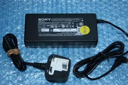 *NEW* SONY - 149299611, 19.5 VOLTS, 4.36 AMPS, ACDP-085S01, ACDP085S01, AC ADPATER