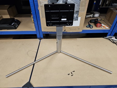TV STAND FOR SAMSUNG QE49Q7CAMT & QE55Q7CAMT - BN61-14490X