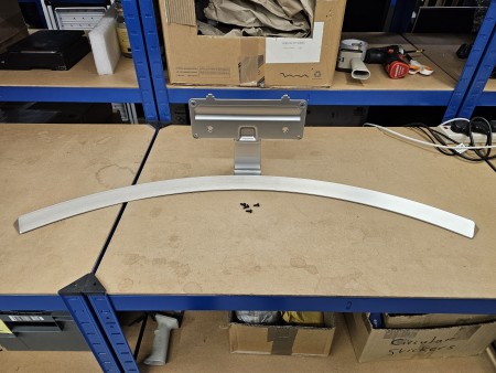 TV STAND FOR LG 60UH850V - MAZ651463