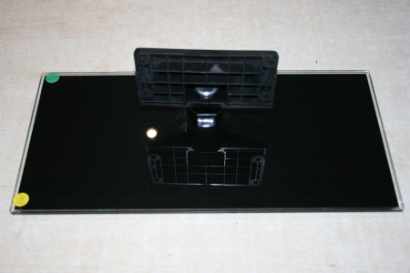 TV STAND FOR TOSHIBA: 46TL963