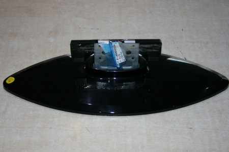 TV STAND FOR HITACHI: 32LD30UA