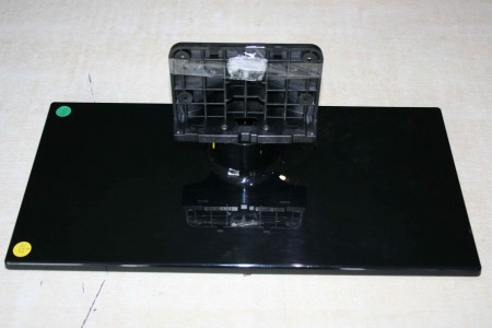 TV STAND FOR SAMSUNG: PS43D450A2WXXU