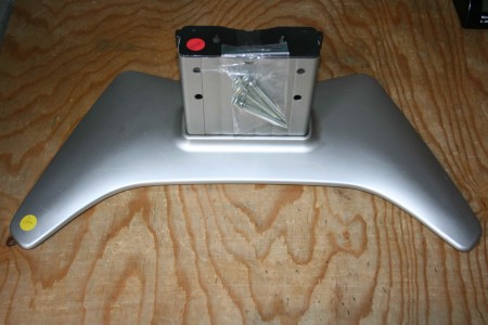 TV STAND FOR SHARP: LC-32GD8E