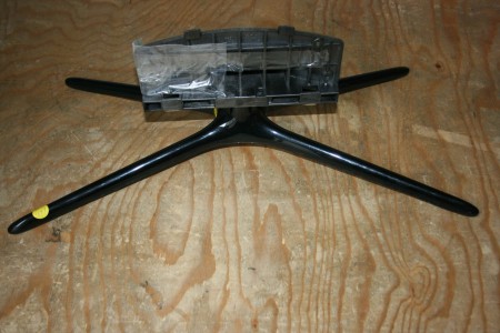 TV STAND FOR SAMSUNG: UE42F5500AKXXU