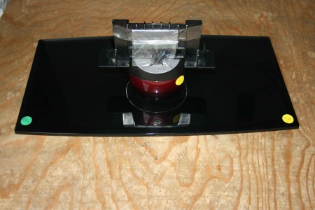 TV STAND FOR LG: 47LD790-ZA.BEKWLJG