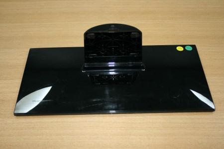 TV STAND FOR LUXOR 40DIDVNB16