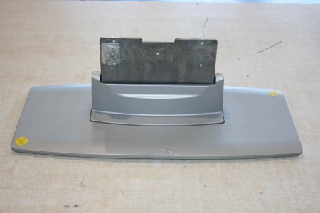 TV STAND FOR BUSH: LCD26TV005HD