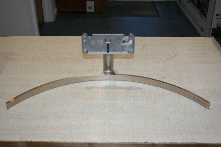 TV STAND FOR LG: 65SK9500PLA