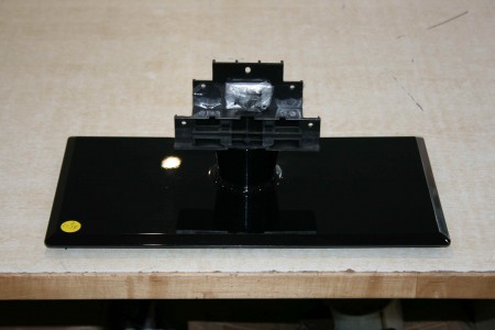 TV STAND FOR TECHNIKA: LCD32-270
