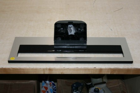 TV STAND FOR TOSHIBA: 43L3753DB