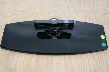 TV STAND FOR HITACHI: L32HK04UL