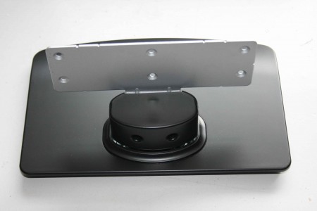 *NEW* TV STAND FOR HISENSE: WG6.121.037\B2\ROH, LCD1933EU, 1038503