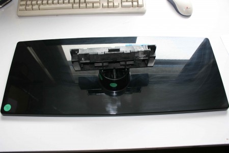 TV STAND FOR SAMSUNG: LE46B530P7WXXU