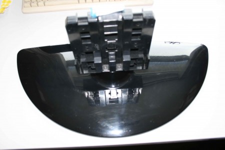 TV STAND FOR LG: 42LG5010