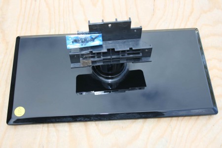 TV STAND FOR BLUE DIAMOND: BD32LCD