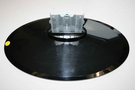 TV STAND FOR TOSHIBA: 32AV615DB
