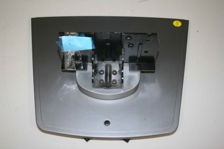 TV STAND FOR TOSHIBA: 32WLT66