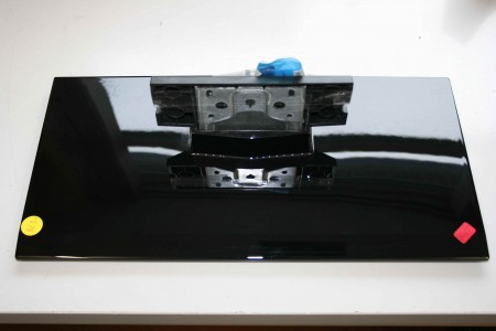 TV STAND FOR TOSHIBA: 32BV512B