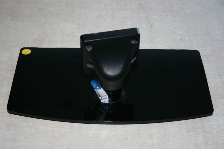 TV STAND FOR LOGIK: L32HED12