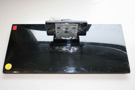TV STAND FOR TOSHIBA: 26DL833B