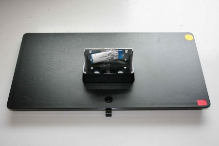 TV STAND FOR TOSHIBA: 32W1333B