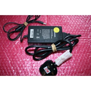 GRUNDIG - RS-05/12-S335, RS0512S335, DC 12V, 5.0A, AC ADAPTER