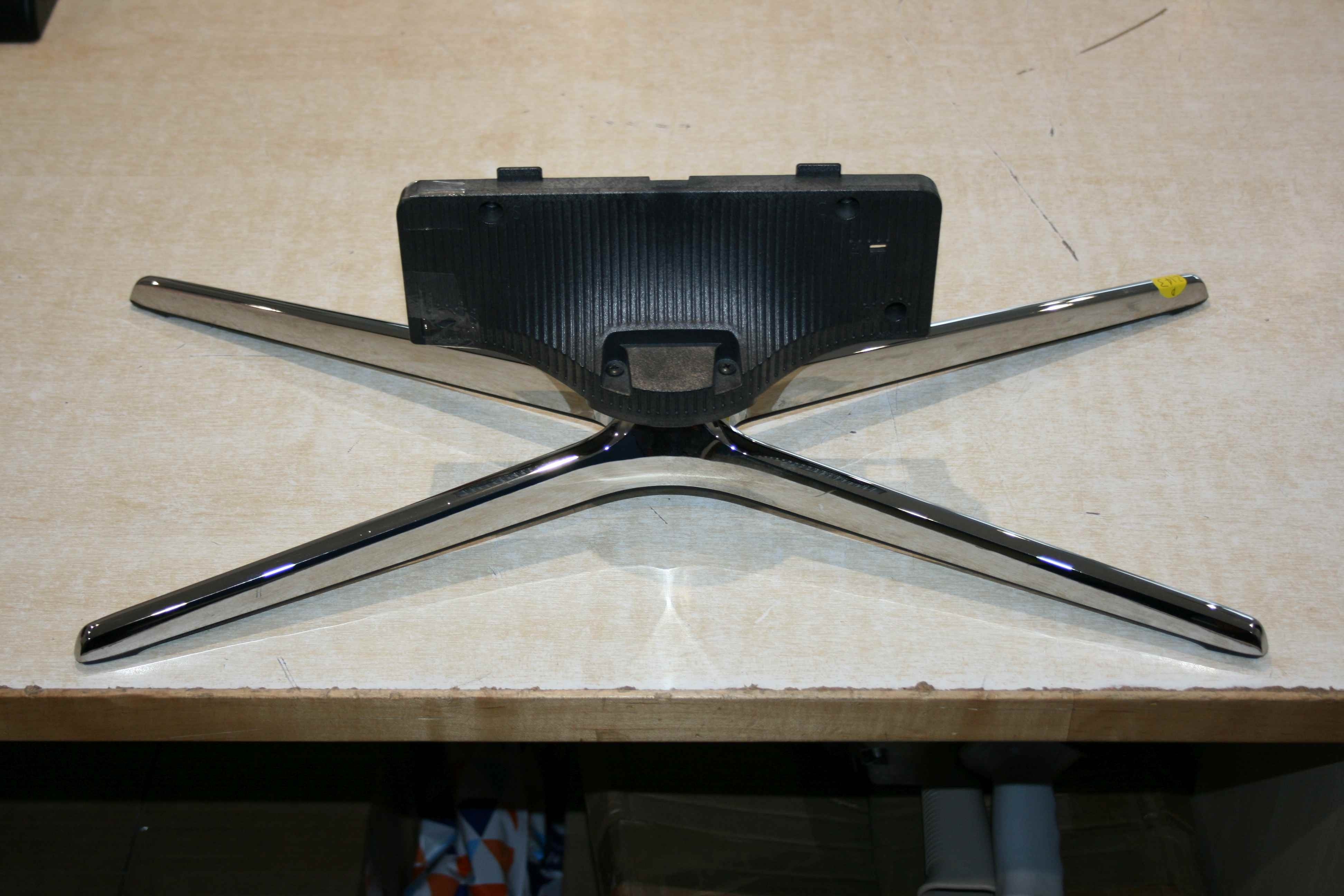 TV STAND FOR SAMSUNG UE40H6400AK