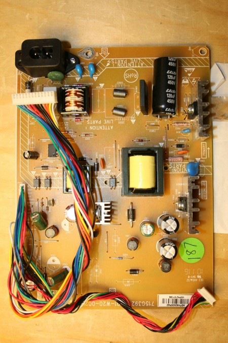 PHILIPS - 9965 100 35097, 996510035097, ADTVA2430PA2, 26PFL3405H, 715G3924-P01-W20-002U, PSU