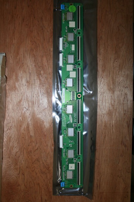 *NEW* Samsung - BN96-06760A, BN9606760A, LJ92-01484A, LJ9201484A, PH42KLPLBC, PS42A410C1, PS42A450P2X, PS42E7HDX, PS42P7HX, Y-Buffer