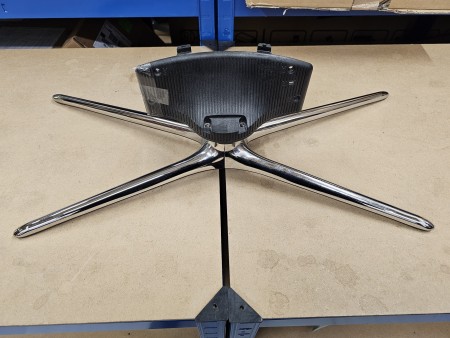 TV STAND FOR SAMSUNG: UE40F5500AK & UE46F6320AK (BN96-25548A, BN9625548A)