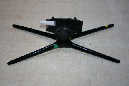 TV STAND FOR SAMSUNG: UE32F5500AWXXH