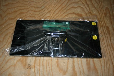 *NEW* TV STAND FOR PANASONIC: TX-32C300B