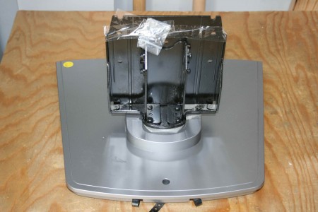 TV STAND FOR TOSHIBA: 42WLT66