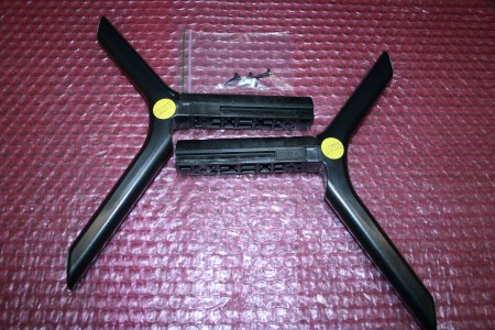 SAMUNG UE50RU7100KXXU STAND - BN63-17431X, BN63-17435X