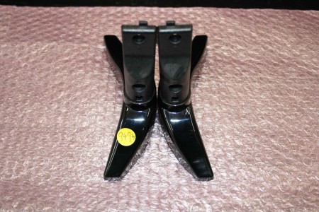 BUSH DLED32287HDCNTDFVP STAND FEET