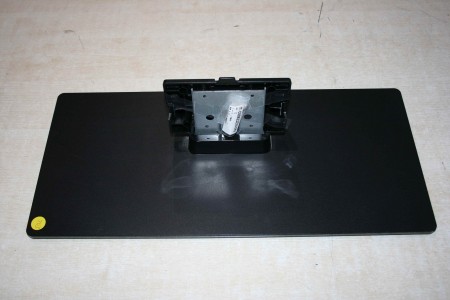 TV STAND FOR TOSHIBA: 40L1333B
