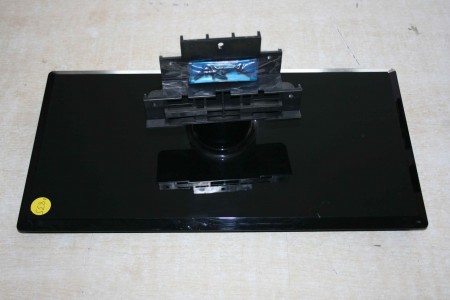TV STAND FOR BLUE DIAMOND: BD32LCDS