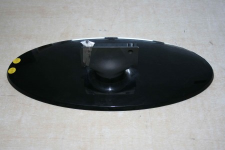 *NEW* TV STAND FOR TECHNIKA: X32/56G, X3256G