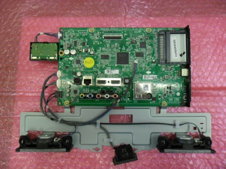 *NEW* LG 28TL520S-PZ.AEKELUP MAIN PCB - EBU64052413 - EAX672581 06 (1.01) - 28MT49S/LD70B