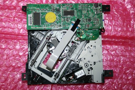 BUSH - 30086317, LED24265DVD - DVD MECH