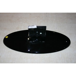 TV STAND FOR LOGIK: L32DIGB20